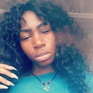 Meet your Posher, Diamond